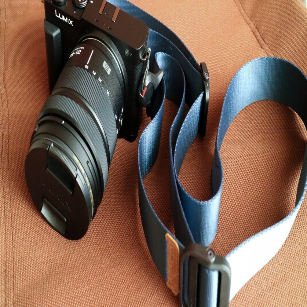 LUMIXS9にピークデザイン スライドライトを付けてみた｜オレソト