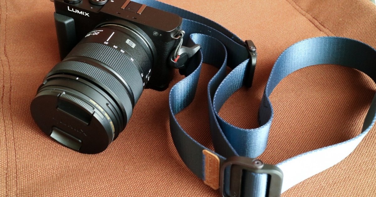 Slide Lite Camera Strap | Peak Design Official Site