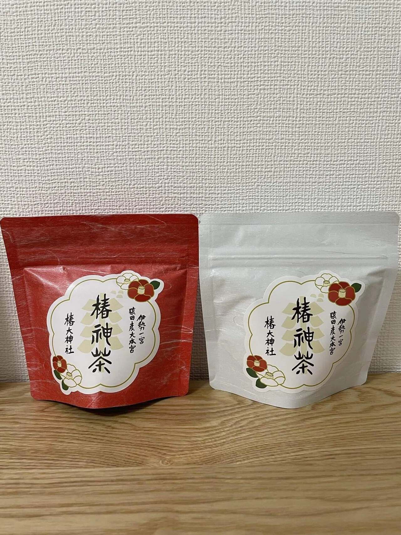 Declaration of resolutions for this year, to Tsubaki Grand Shrine