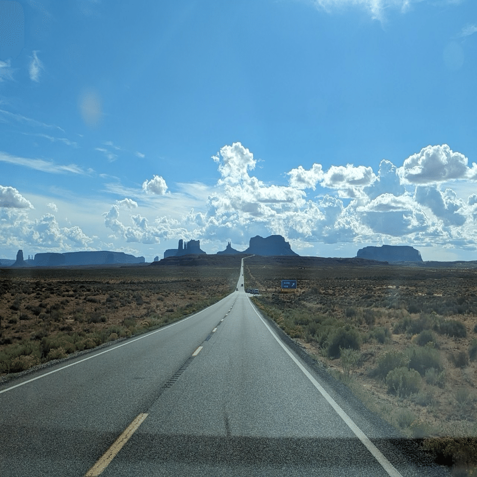 2023年9月アメリカ横断の旅DAY7-2 モニュメントバレーへ向かう！絶景
