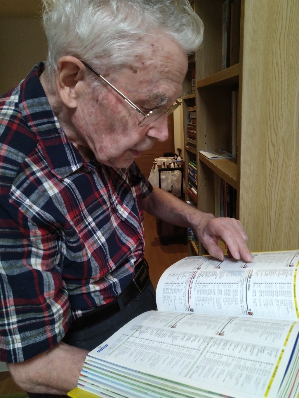 未来から来た人|日本をこよなく愛する92歳の「撮り鉄」J 未来から来た人|日本をこよなく愛する92歳の「撮り鉄」J