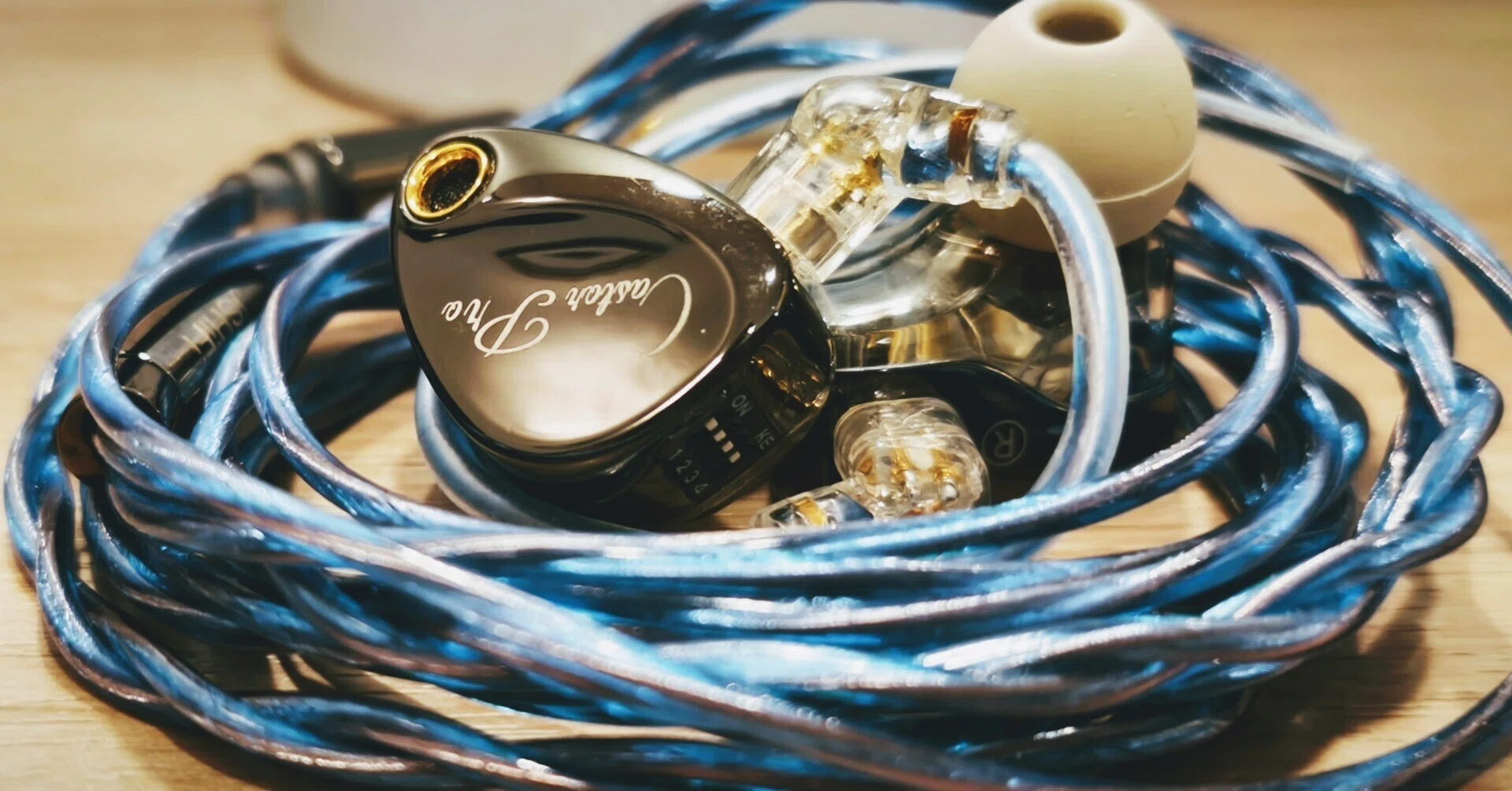 推しの妹が突如デビューしてしまいまして！？ KZ Castor Pro｜あら50りっぷ
