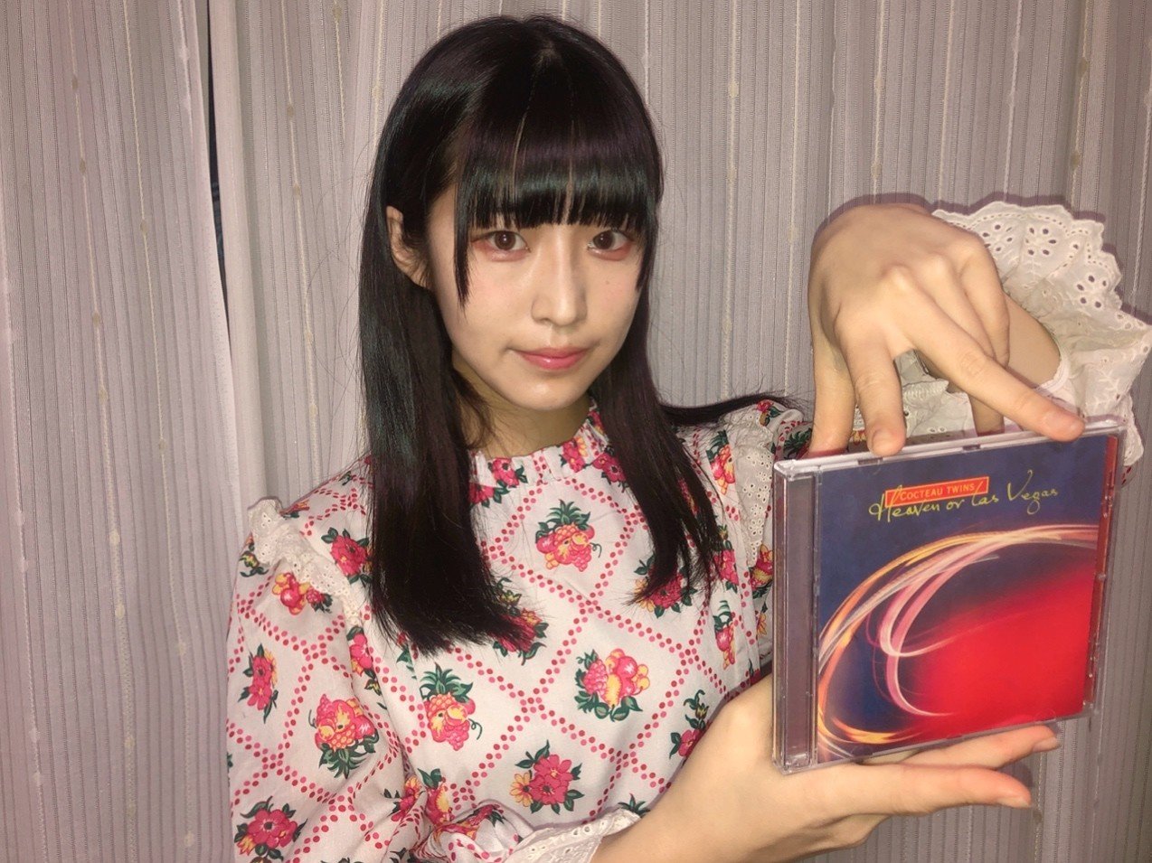Cocteau Twins の『Heaven or Las Vegas』を聴いてみた編｜内山 結愛