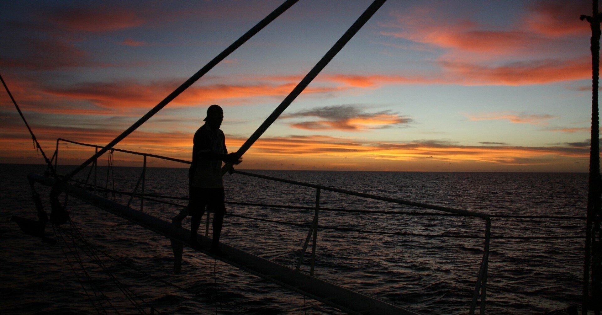 パプアニューギニア　フルート Papua New Guinea Bamboo Wood Head Flute Stopper | eBay