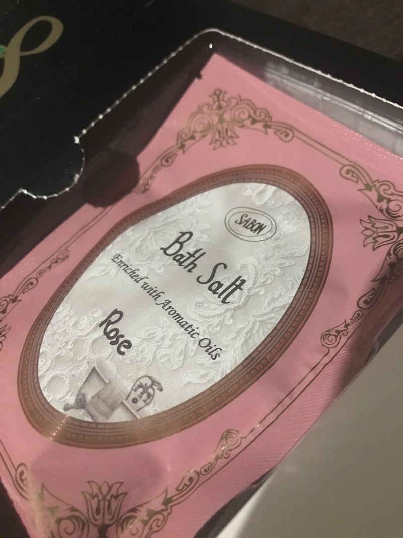 Sabonレビュー バスソルト ローズ Maki Note Sabonレビュー バスソルト ローズ Maki Note