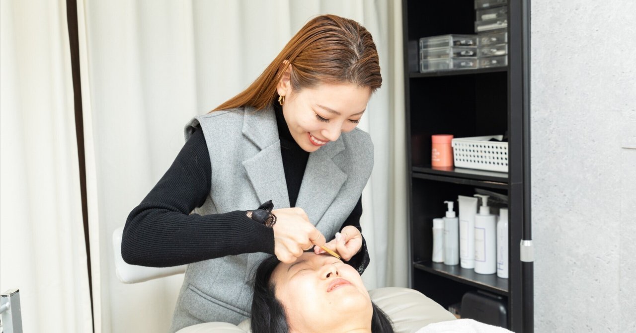 眉毛サロンEmayMie（エマイミー）のご紹介【ご予約方法】｜斎須麻未｜アイブロウディレクター