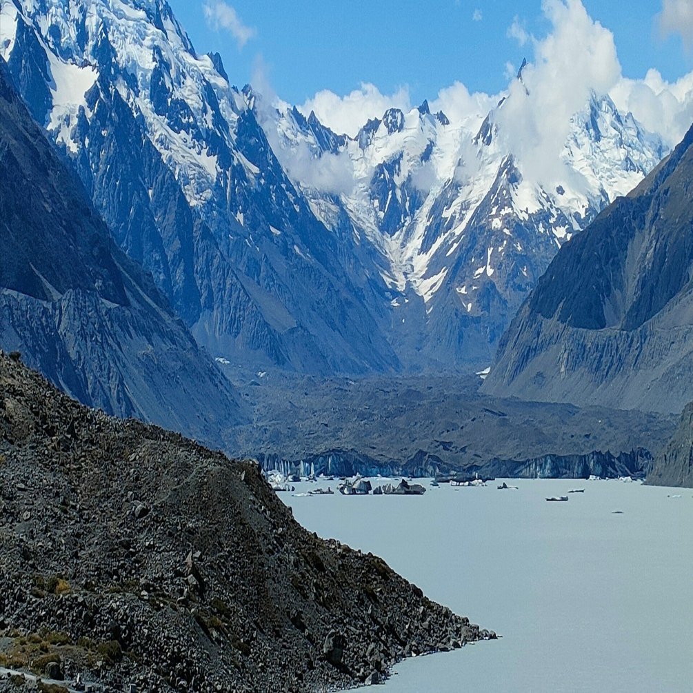マウントクック最終日：洗濯から始まったタスマン氷河湖トレッキング