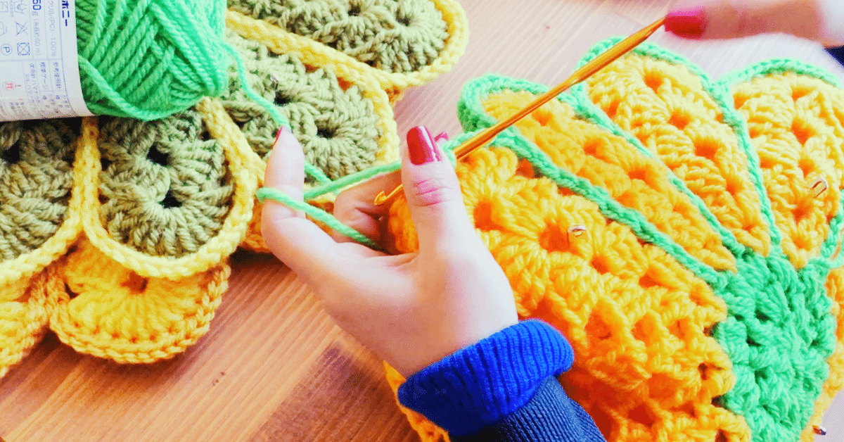 🌼古着屋さんみたいな可愛いお花の円座を編みました🌼｜ジェーン本田  