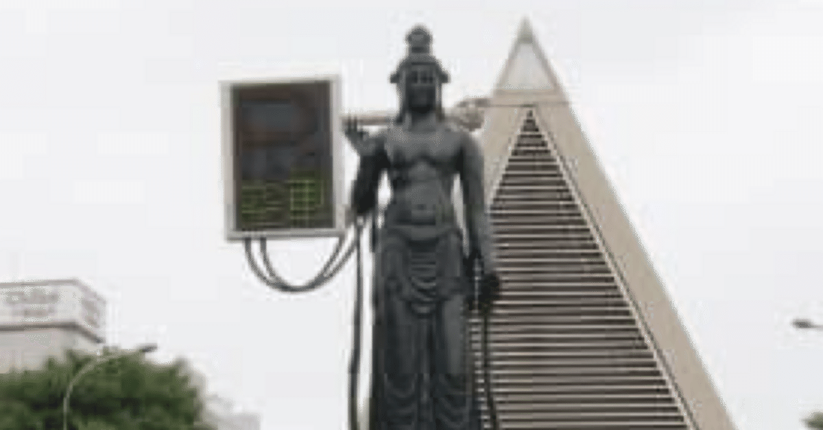 かの棟方志功先生と株式会社SANTORYさんとのコラボレーションにより生まれた。 棟方志功没後50年記念展『青森の子 世界のムナカタ』」 （青森