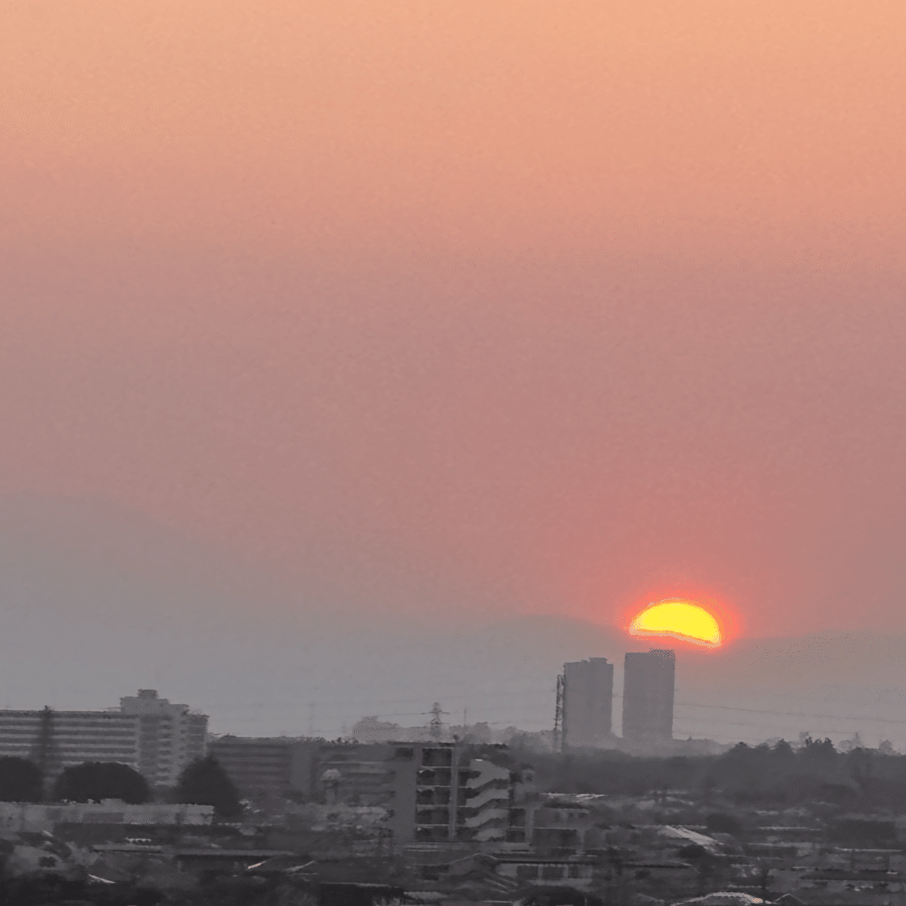富士山に沈む太陽」(ルビー富士)｜Hirokazu Isato