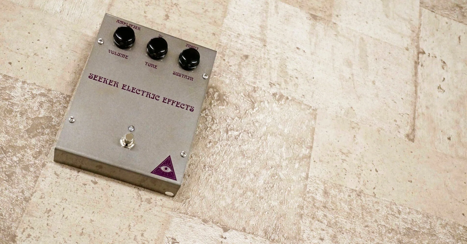 極上の”最強バランス型”ラムズヘッドペダル！Seeker Electric Effects