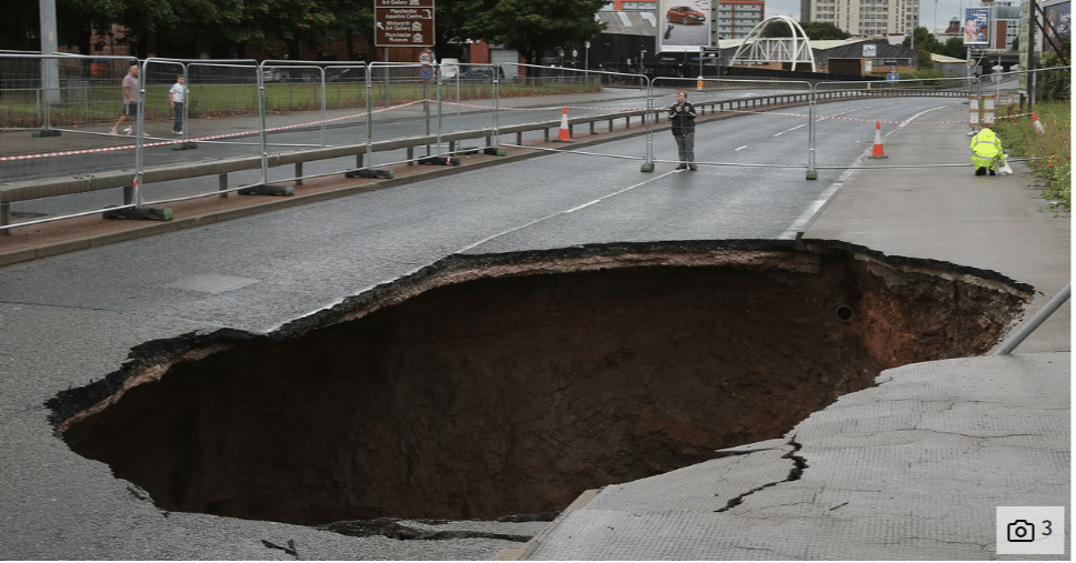 陥没事故 sinkhole ｜福光 寛 中国経済思想摘記
