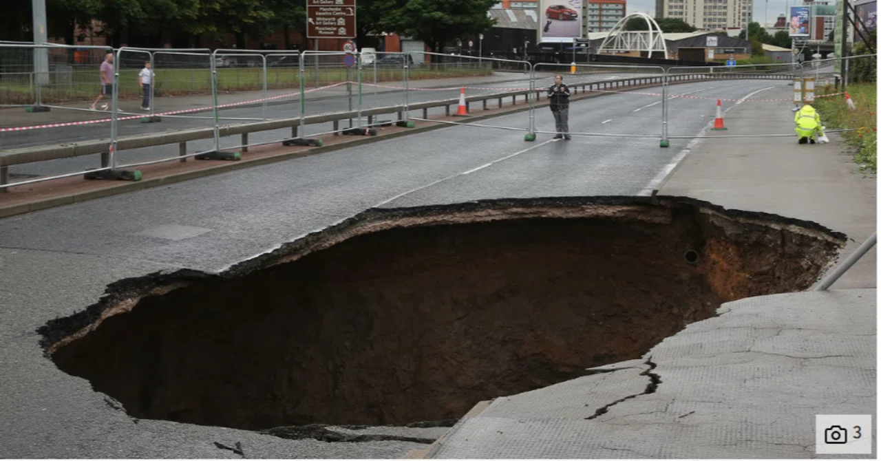 陥没事故 sinkhole ｜福光 寛 中国経済思想摘記