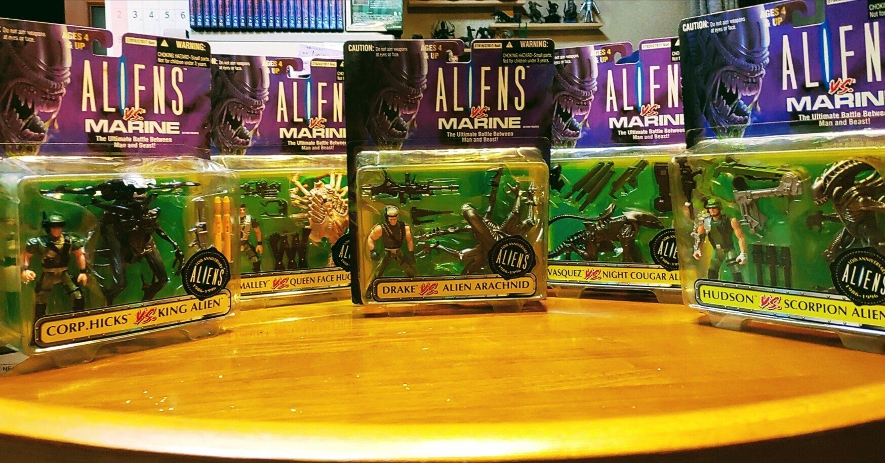 エイリアン vs マリーン10周年記念フィギュア 未開封 ケナー社 Kenner ケナー 『ALIENS vs MARINE』 アクション フィギュア｜K3-O2