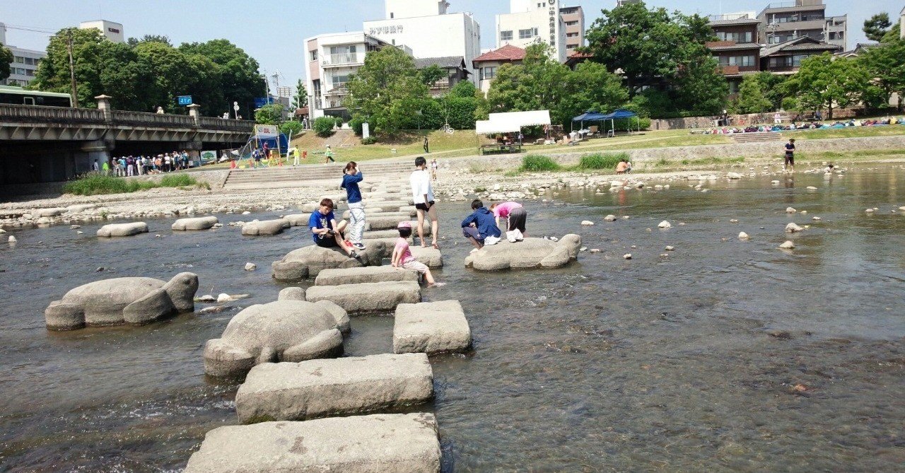 クリスマスの約束と川べりの家 鴨川デルタ みらい Note