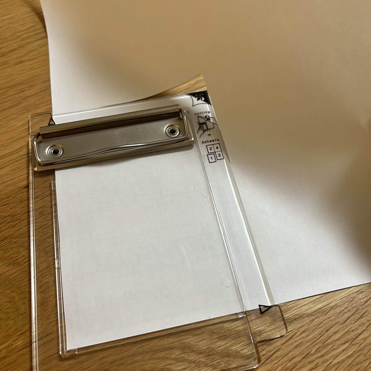 ヒガンページ　8分の4 36 【番外編】A4用紙を一瞬で4分割！発送作業が楽しく｜文具道師範代