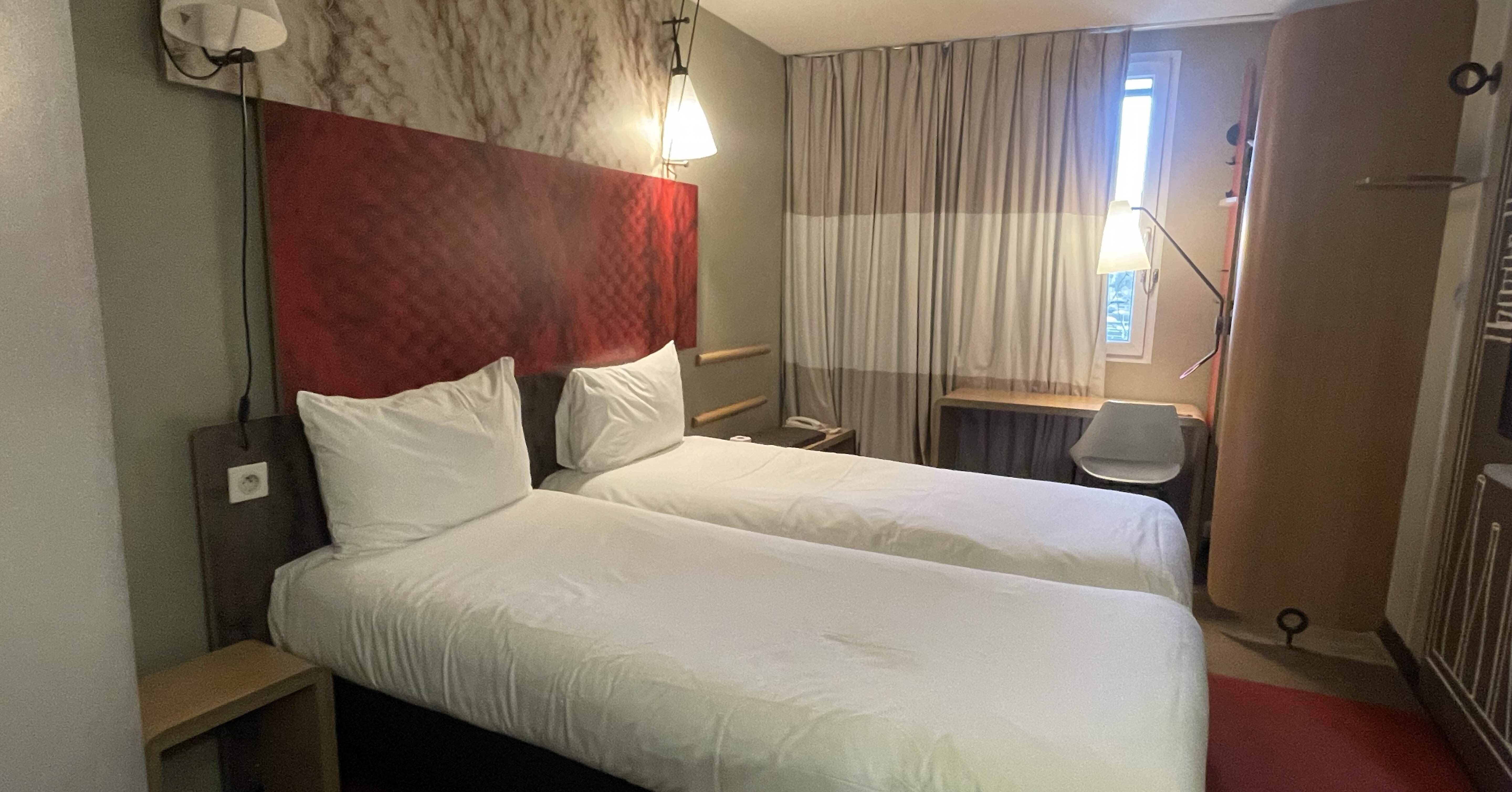 宿泊記】Hotel ibis Paris Porte de Clichy Centre（パリ17区付近）｜pado