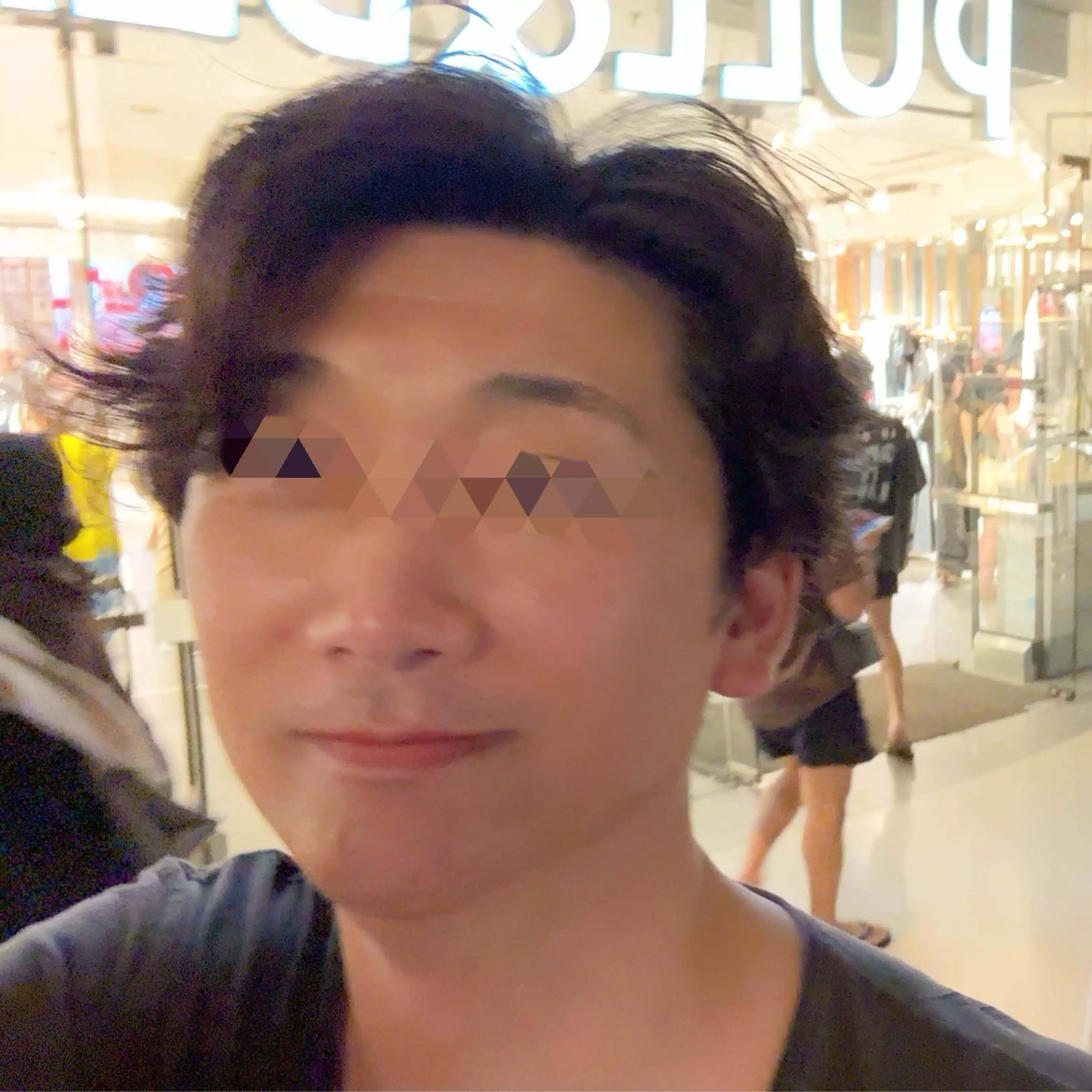 AU1.5億