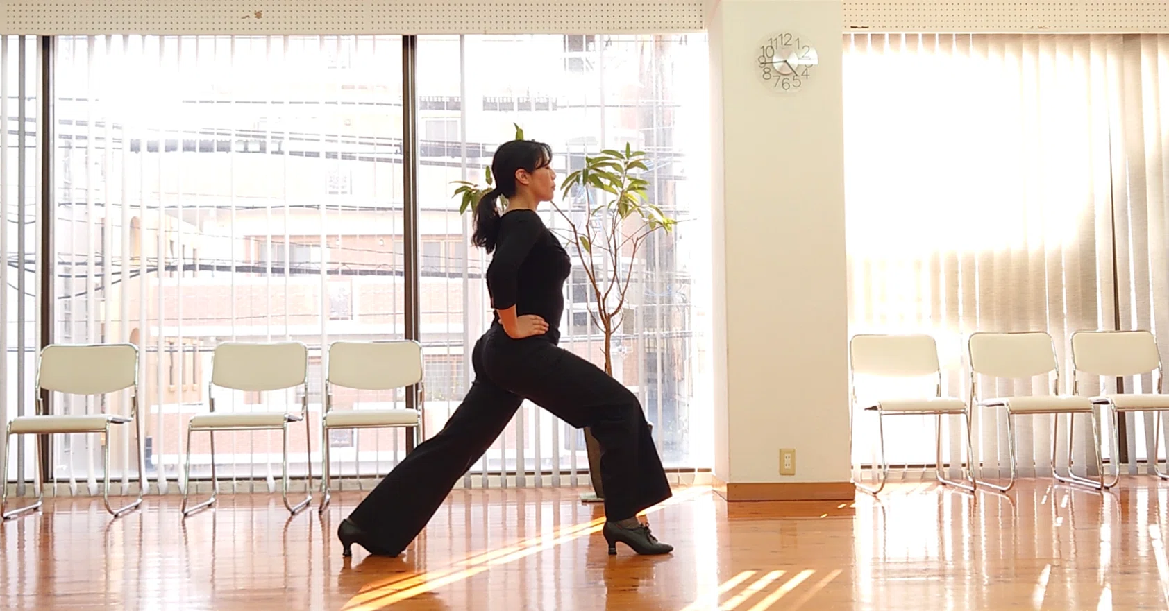 社交ダンスのためのウォームアップエクササイズ！5分でできる