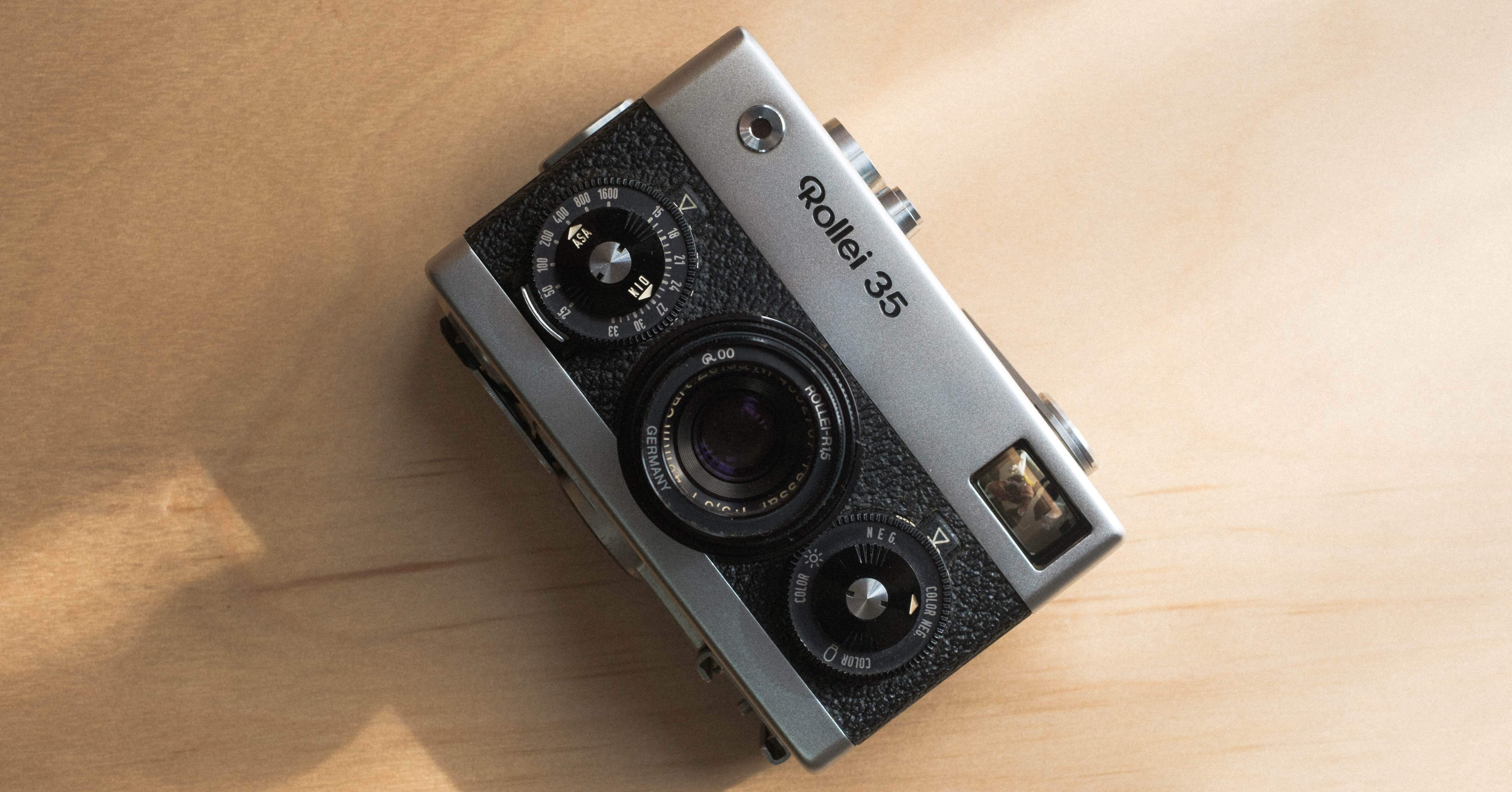 Rollei 35 SE フィルムカメラ 値下げ中！ Rollei 35 フィルムカメラ 黒