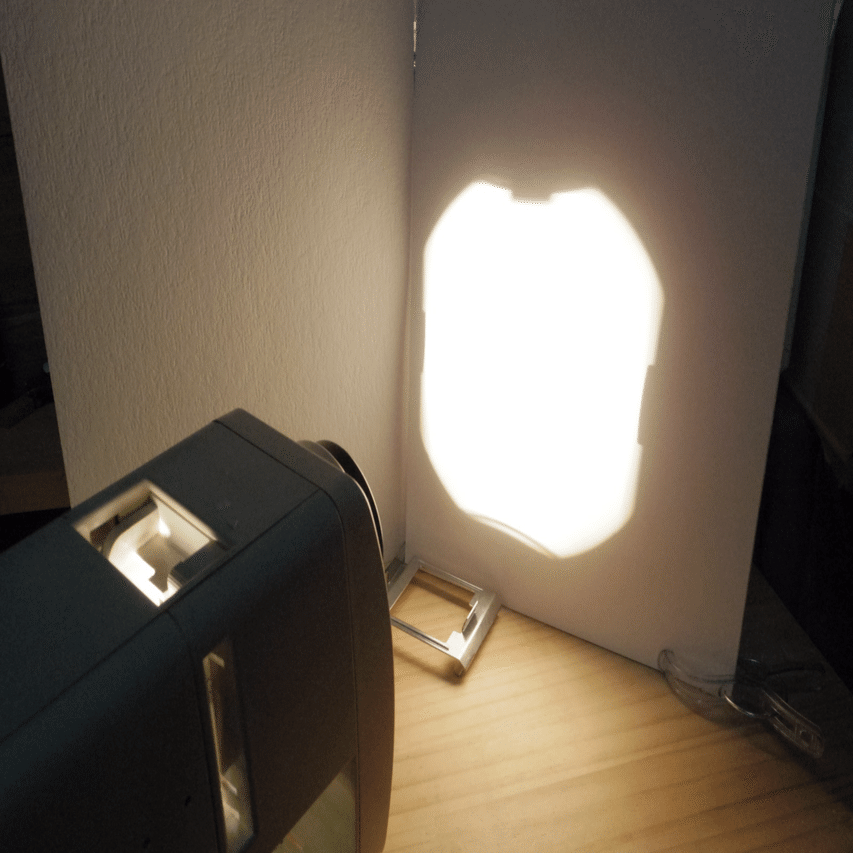 スライドプロジェクター買ってみたら、想像以上に楽しい｜おしゃま