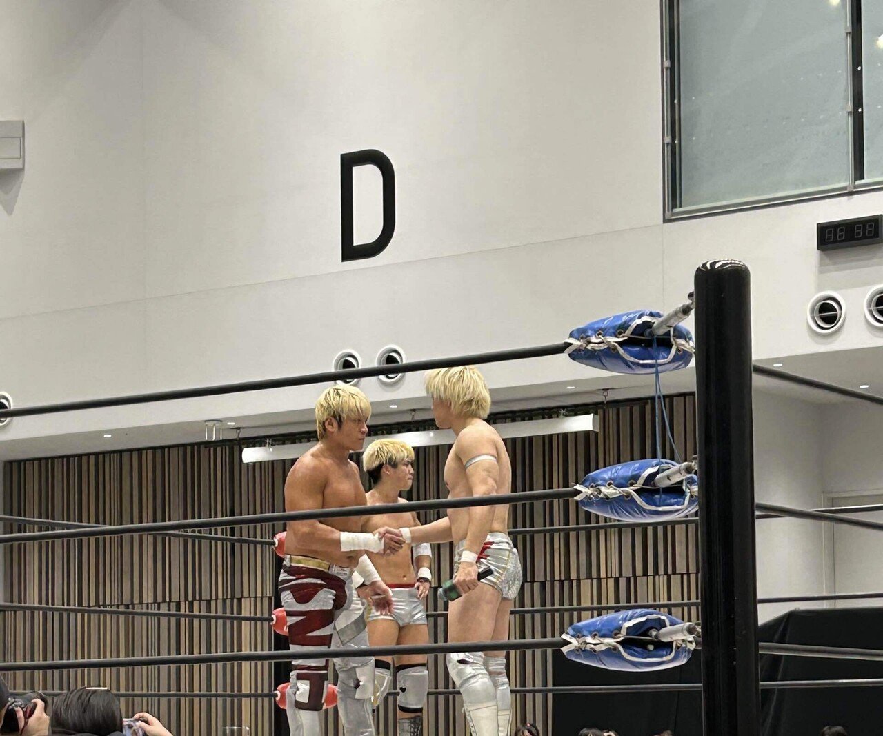 覆面レスラー ウルトラマン サイン付き写真 プロレスラー 写真セット