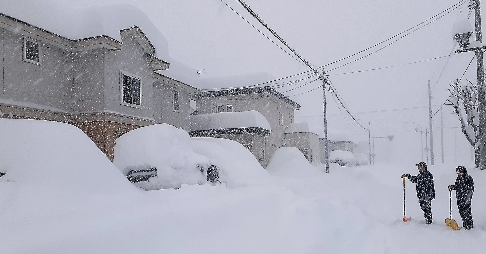 帯広市で記録的大雪/小雪から一転「恐怖感じる」、北海道十勝地方で大 帯広市で記録的大雪/小雪から一転「恐怖感じる」、北海道十勝地方で大