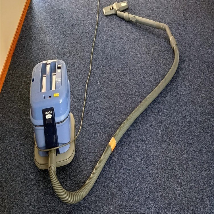 忙しい時にしたくなるのが掃除。暇になったらしないのが掃除。by尾関