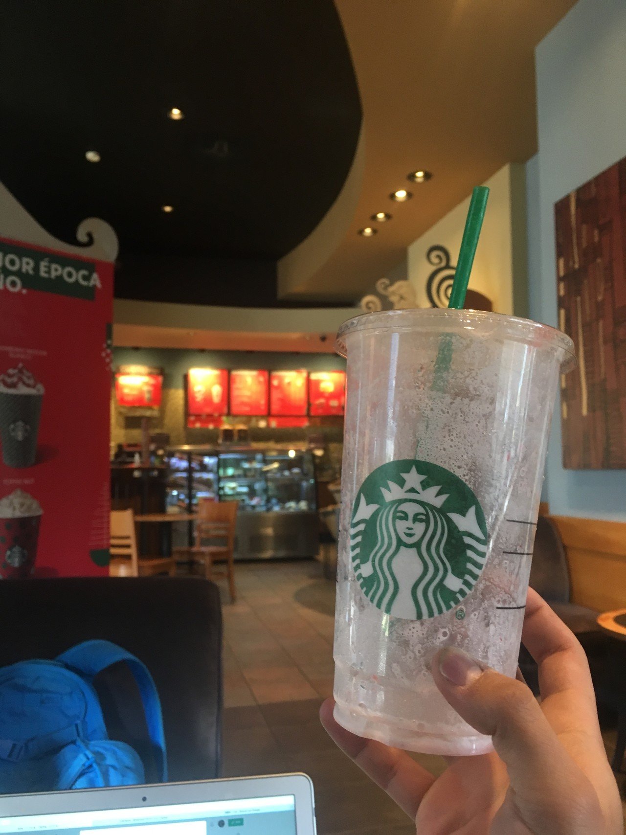 スタバ行って一番大きいサイズのベンティ頼んでちょっと高いけど買って３分ぐらいで飲み干してしまう俺はアホです ダニー山本 Note