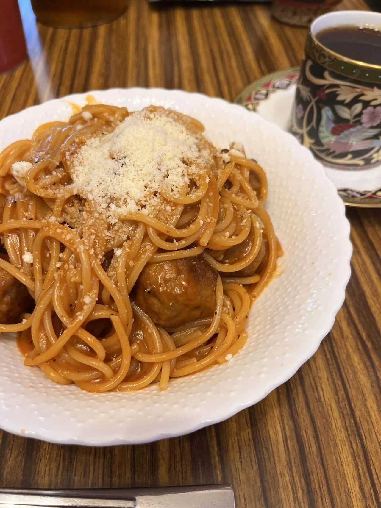 鶏つくねワンパン・ナポリタン【超簡単・ズボラ料理最高峰レベル