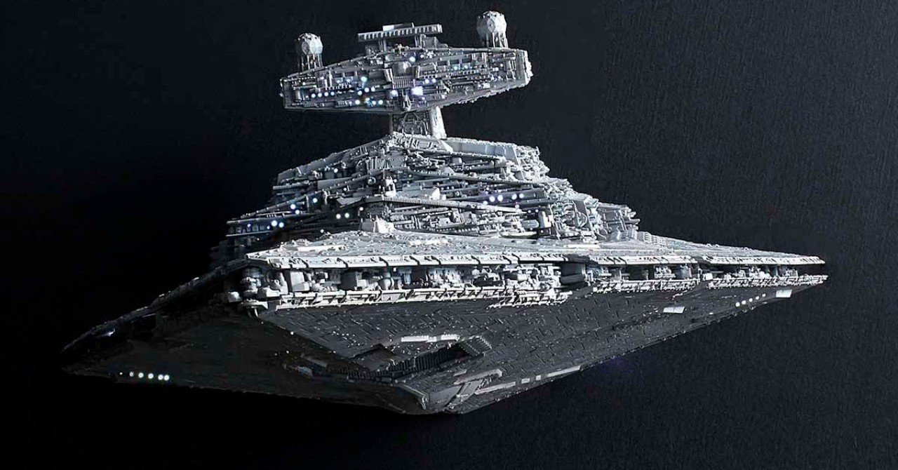 スター・デストロイヤーはカッコイイぞ（プラモデル組んでみた）｜ふじい