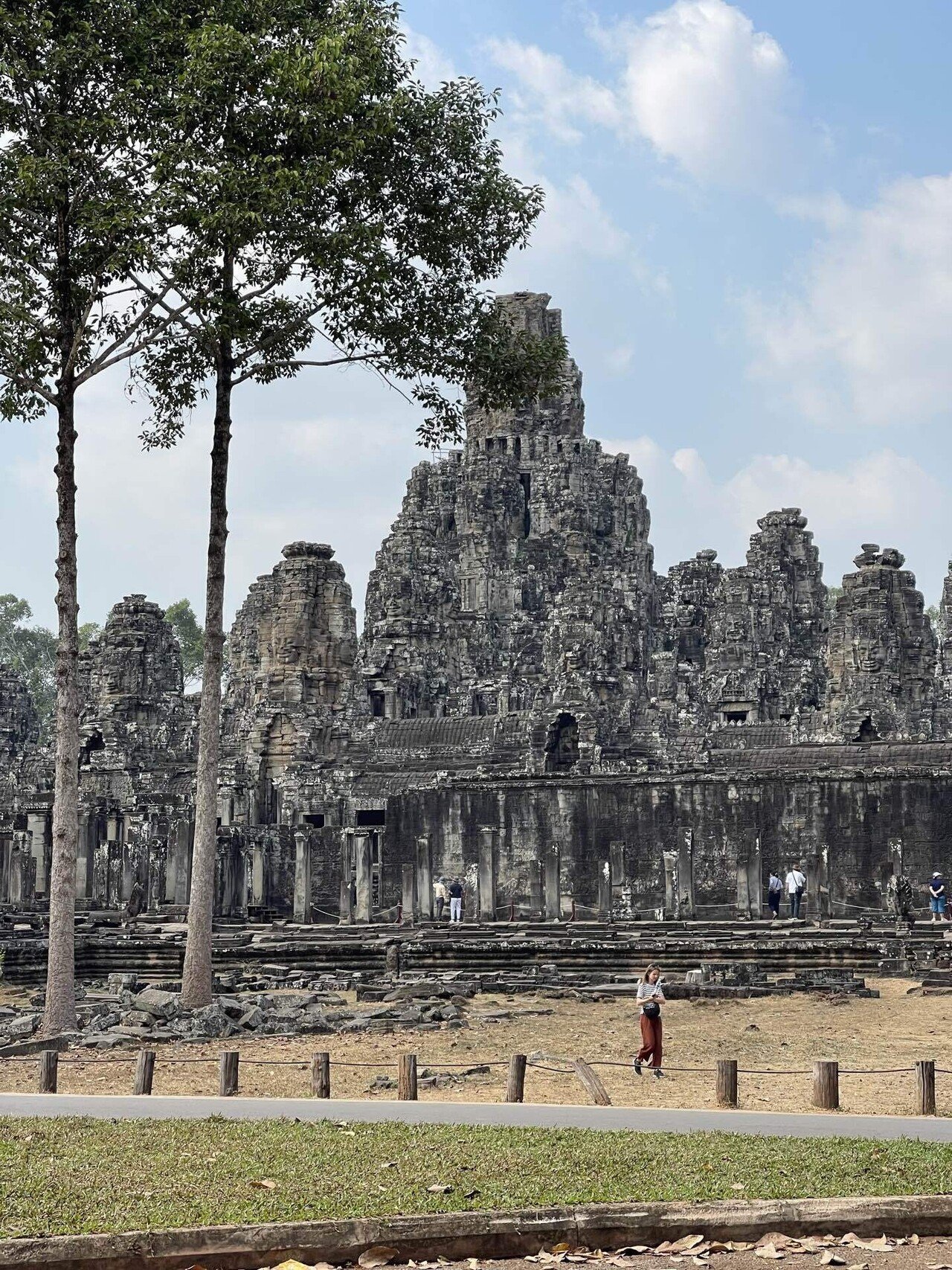 アンコール遺跡群バイヨン寺院の造り方方法をご紹介いたします