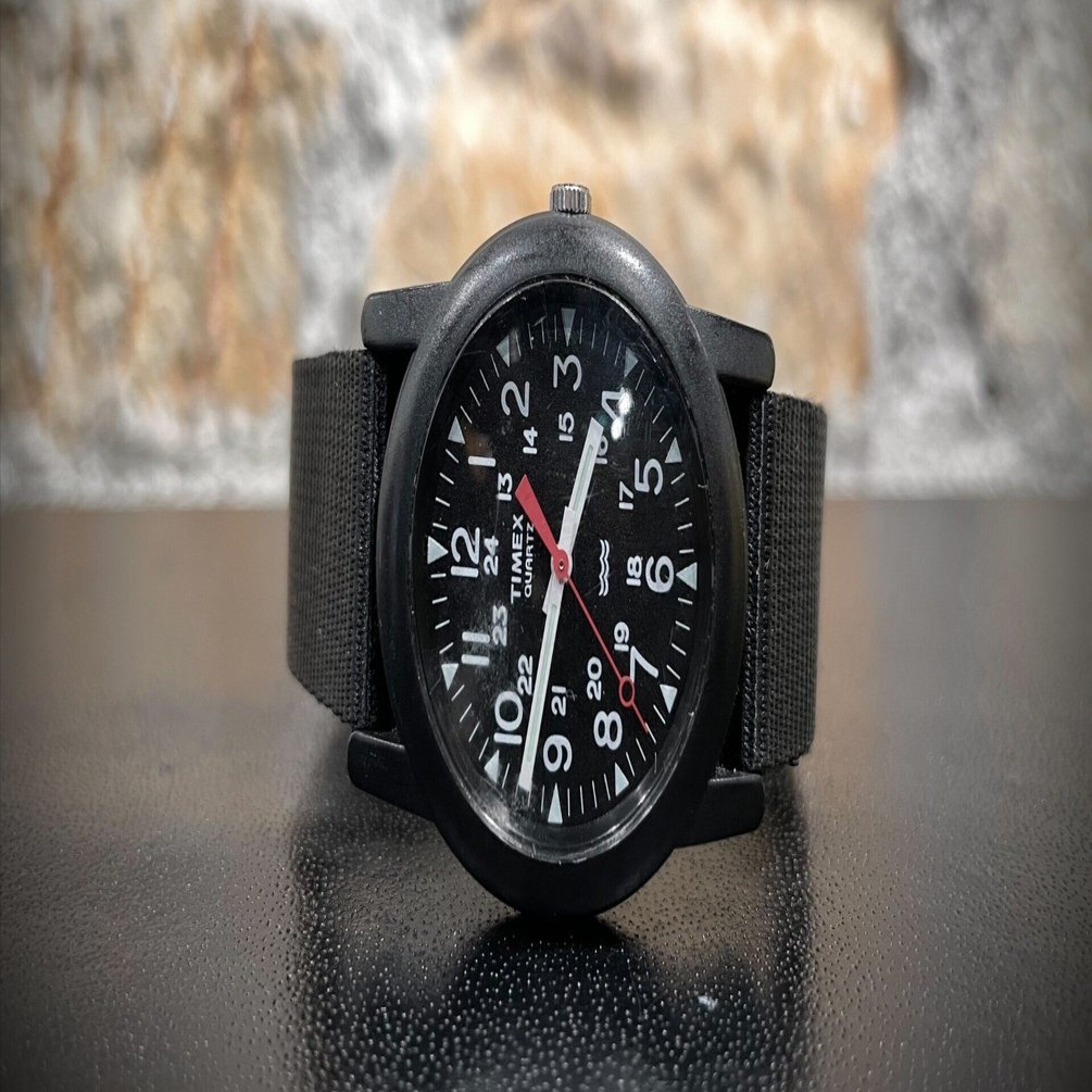 タイメックス腕時計の電池交換はどこでできる？ヨドバシカメラや専門店