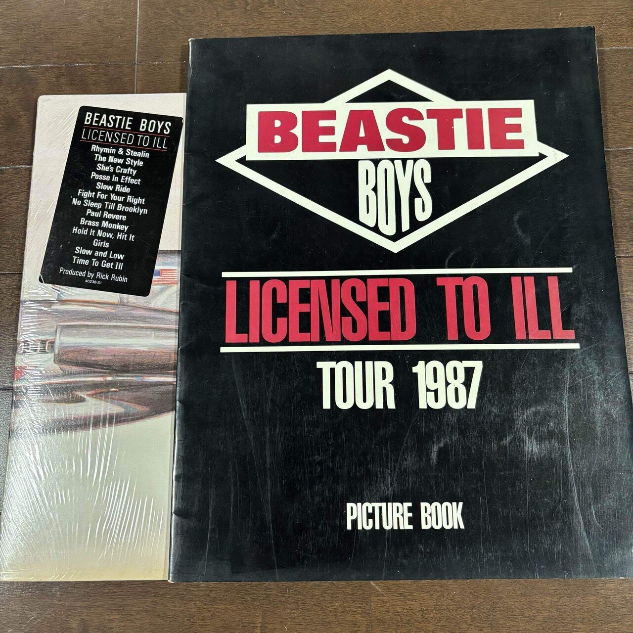 ＊10/30まで掲載＊　　　　　　　Beastie Boys レコード BEASTIE BOYS LICENSED TO ILL レコード 国内盤