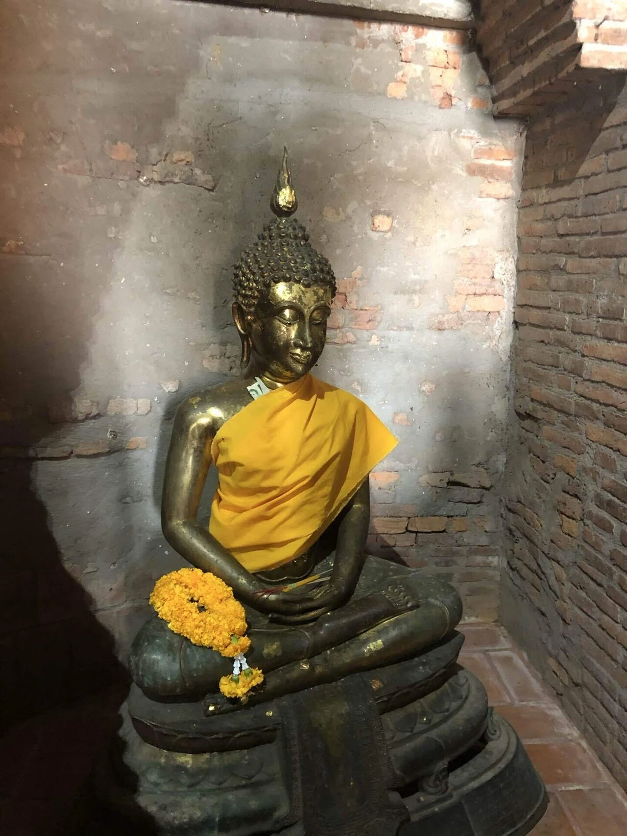 1７世紀　古代タイ国　アユタヤ様式 青銅製　仏手　鑑賞台付 ヴィンテージレア タイ/スコータイ王朝/仏像/頭部/仏頭/青銅/アユタヤ/カンボジア/古い仏
