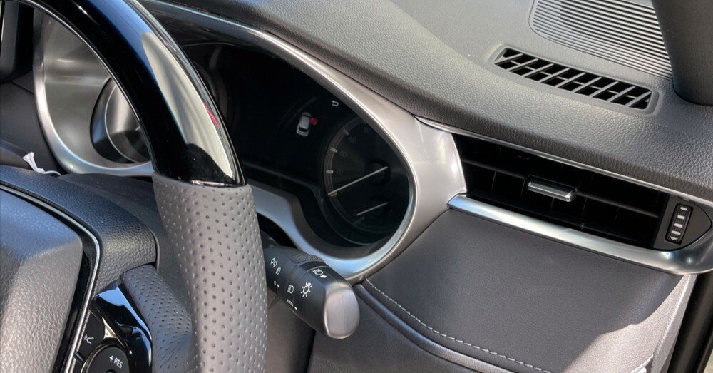 80ハリアーへ重厚感、「金属調メイク」ご覧ください♬｜Grazio&Co.社長