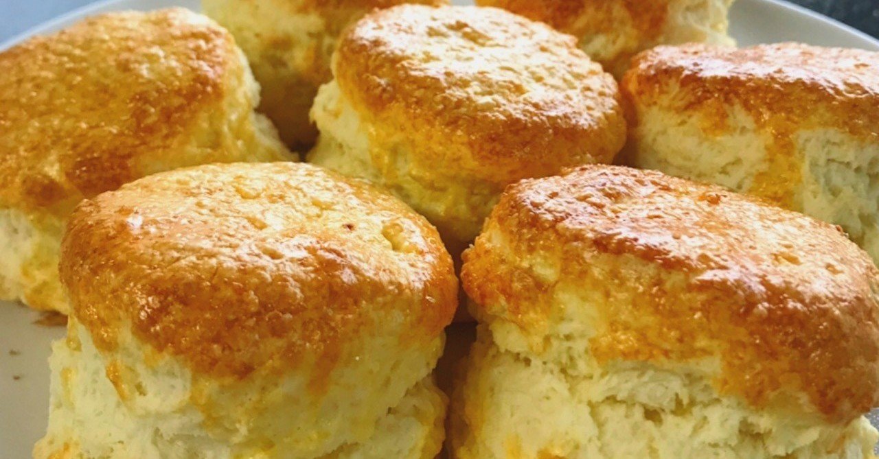 当店のスコーンレシピをご家庭用にアレンジしました 本当は無料公開したかったのですがコロナで厳しい状況が続いておりまして スコーン約1個分と同じ300円で有料公開しています 投げ銭感覚でご利用いただけましたら幸いです カフェオリオンのご家庭用スコーンレシピ 当店のスコーンレシピをご家庭用にアレンジしました 本当は無料公開したかったのですがコロナで厳しい状況が続いておりまして スコーン約1個分と同じ300円で有料公開しています 投げ銭感覚でご利用いただけましたら幸いです カフェオリオンのご家庭用スコーンレシピ