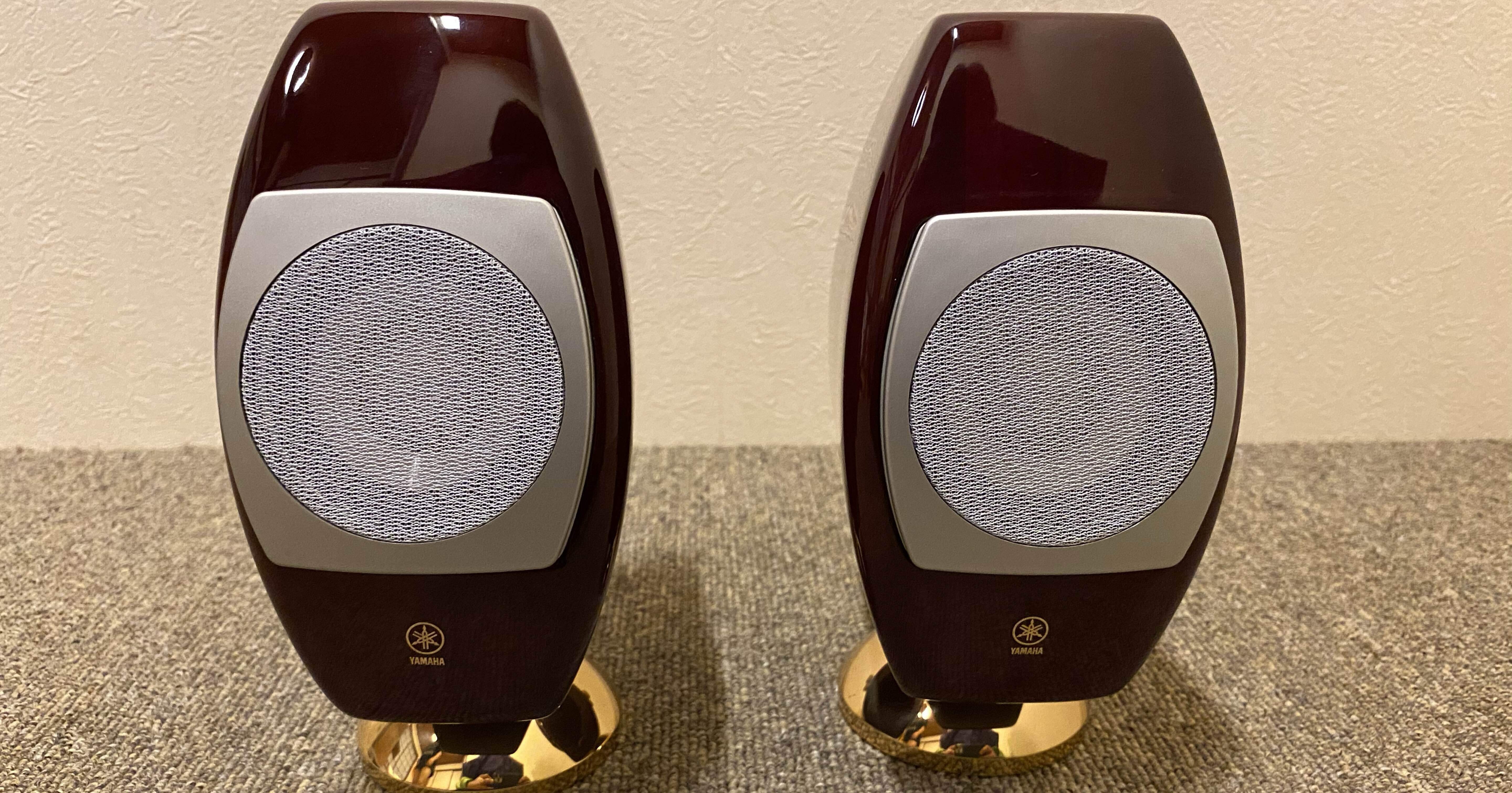 マイクロサイズのスピーカーだけど音は本格的！YAMAHAのスピーカー NS