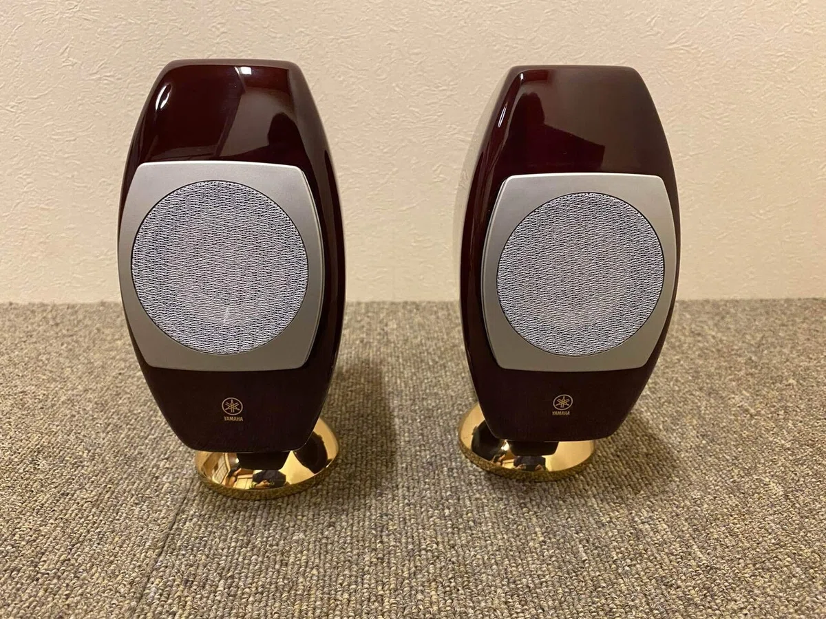 マイクロサイズのスピーカーだけど音は本格的！YAMAHAのスピーカー NS 