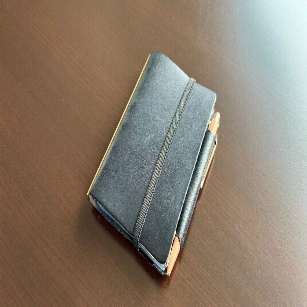 手帳の話 - 社長の仕事道具｜中西 進之輔 | チトセ工業