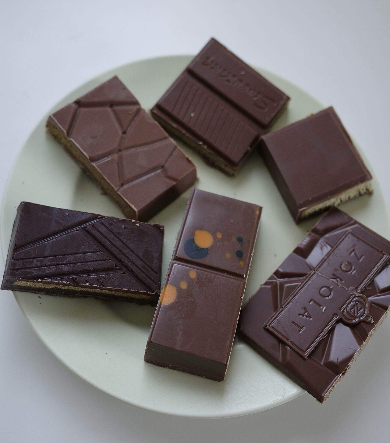 ドバイチョコレートは本当にうまいのか？ 6種を現地で食べ比べてみた