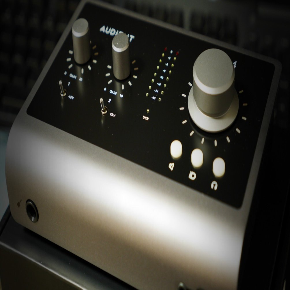 Audient iD14mk2が壊れてしまった話（サポート確認済み）｜ここさん