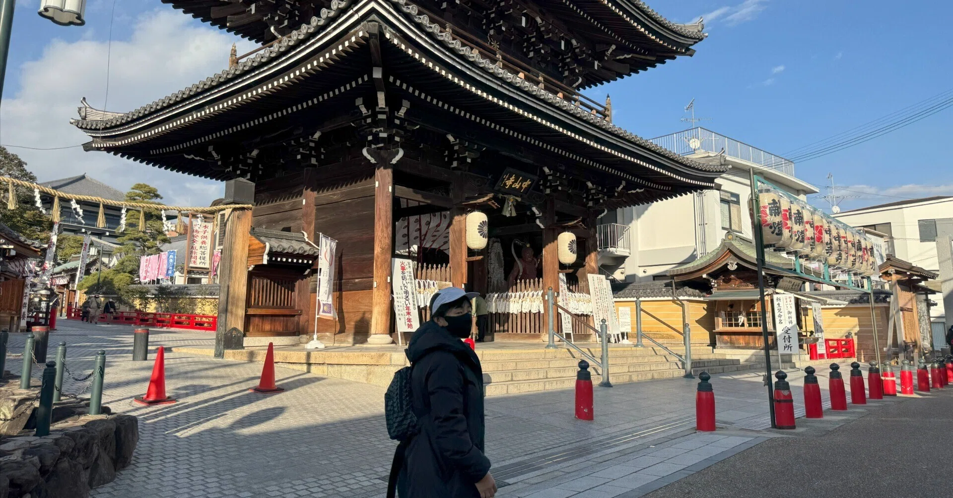 青龍塔が美しい中山寺＆写経体験【西国二十四所四札所】｜雲