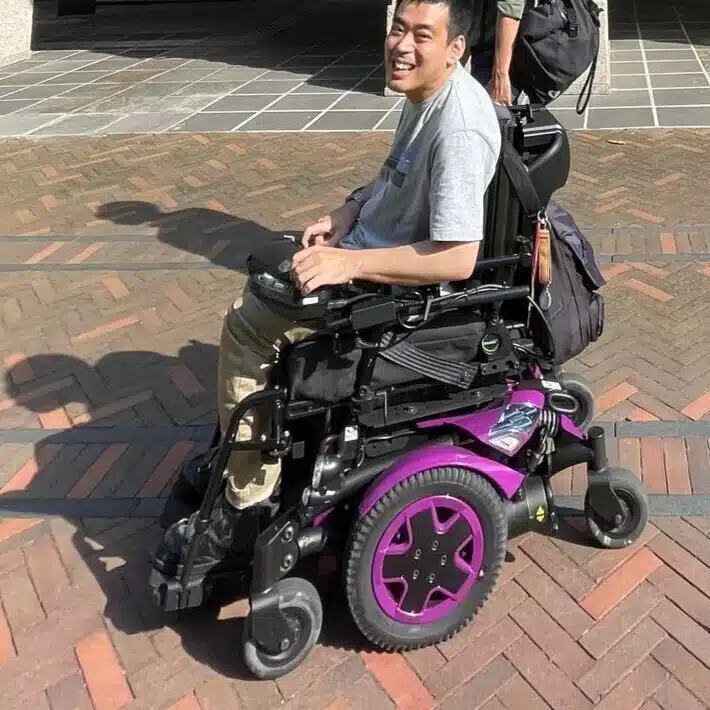 篠田翔太郎 @脳性マヒで電動車椅子の起業家