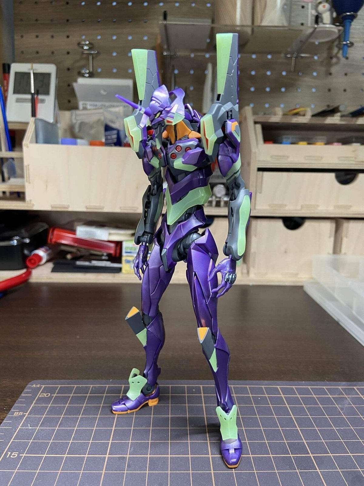 1円～ RG 汎用ヒト型決戦兵器 人造人間エヴァンゲリオン初号機 夜間戦闘仕様 完成品 プレミアムバンダイ 限定 汎用ヒト型決戦兵器 RG 1円～未開封 RG フィギュア・模型 （シン・エヴァンゲリオン劇場版）（バンダイスピリッツ）: 夜間 RG 汎用ヒト型決戦兵器 人造人間エヴァンゲリオン初号機 夜間戦闘仕様