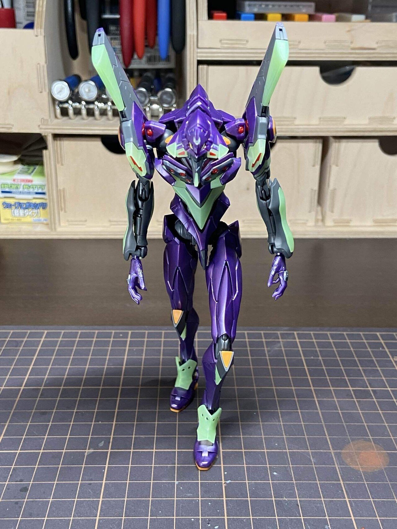 RG 汎用ヒト型決戦兵器 人造人間エヴァンゲリオン初号機（夜間