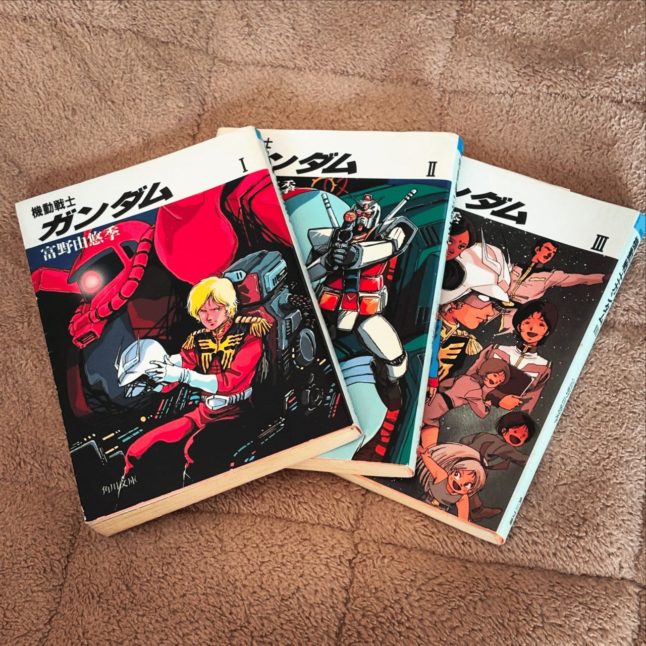そんなこんなで小説版をサラッと、かなり変わっていますが、本編