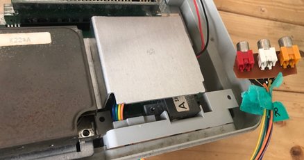スーパーファミコン後期型交換コンデンサー はねのけ