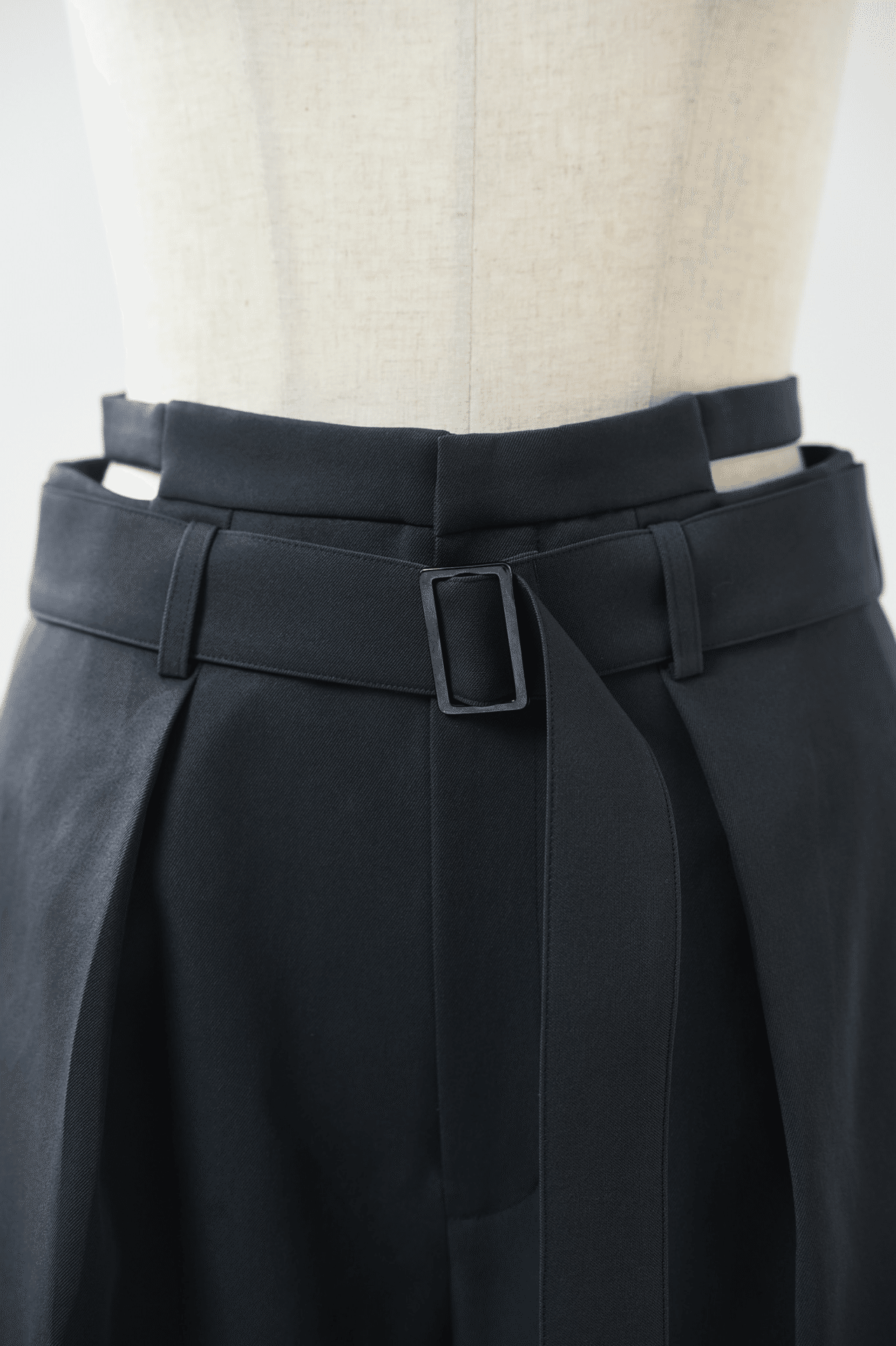 ワイドパンツが好きだからワイドパンツをつくった｜白水 桃花