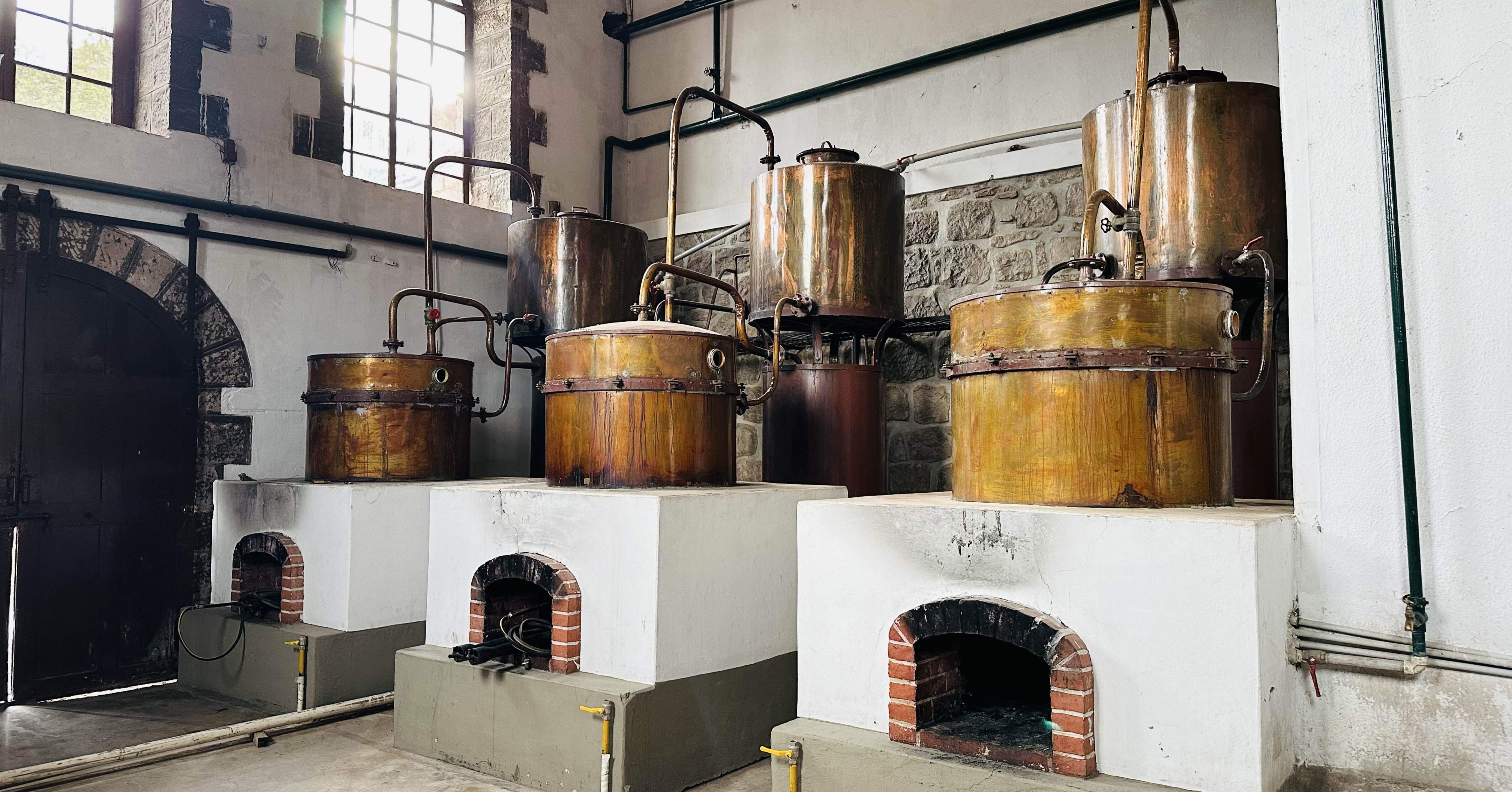 ボリビアで広く使われるシンガニの蒸留機について。｜Bar BenFiddich